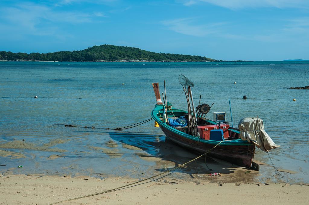 The Title Kr Beach Condotel Rawai Beach Exterior photo